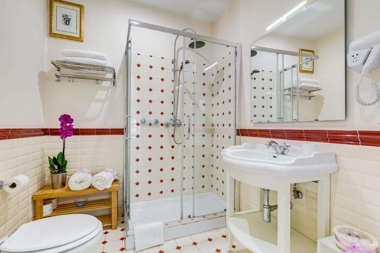 Campo Dei Fiori Royal Orchid Apartment Rzym Zewnętrze zdjęcie