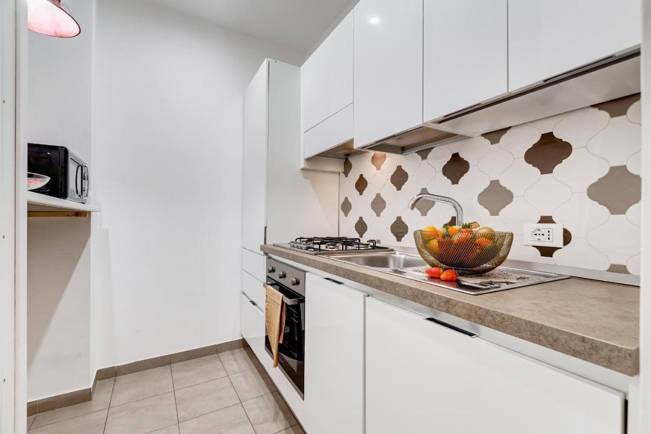 Campo Dei Fiori Royal Orchid Apartment Rzym Zewnętrze zdjęcie