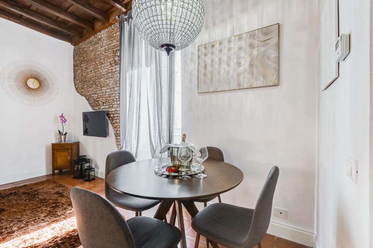 Campo Dei Fiori Royal Orchid Apartment Rzym Zewnętrze zdjęcie