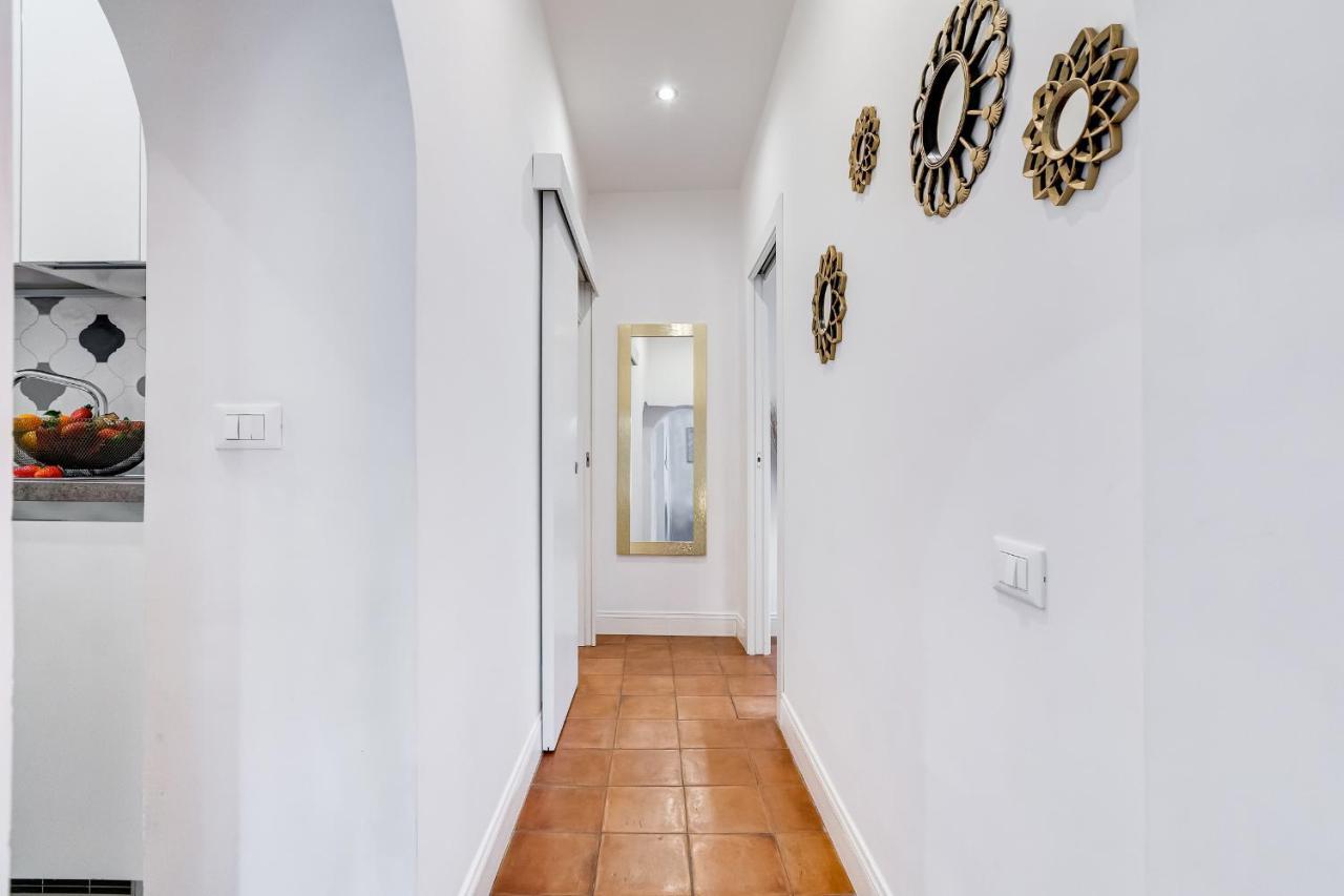 Campo Dei Fiori Royal Orchid Apartment Rzym Zewnętrze zdjęcie